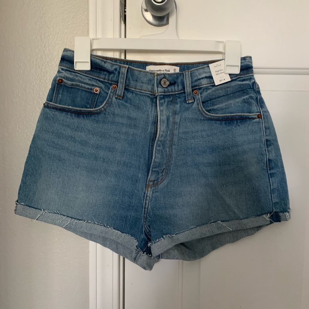 Abercrombie & Fitch High Rise Mom Shorts - Curve Love